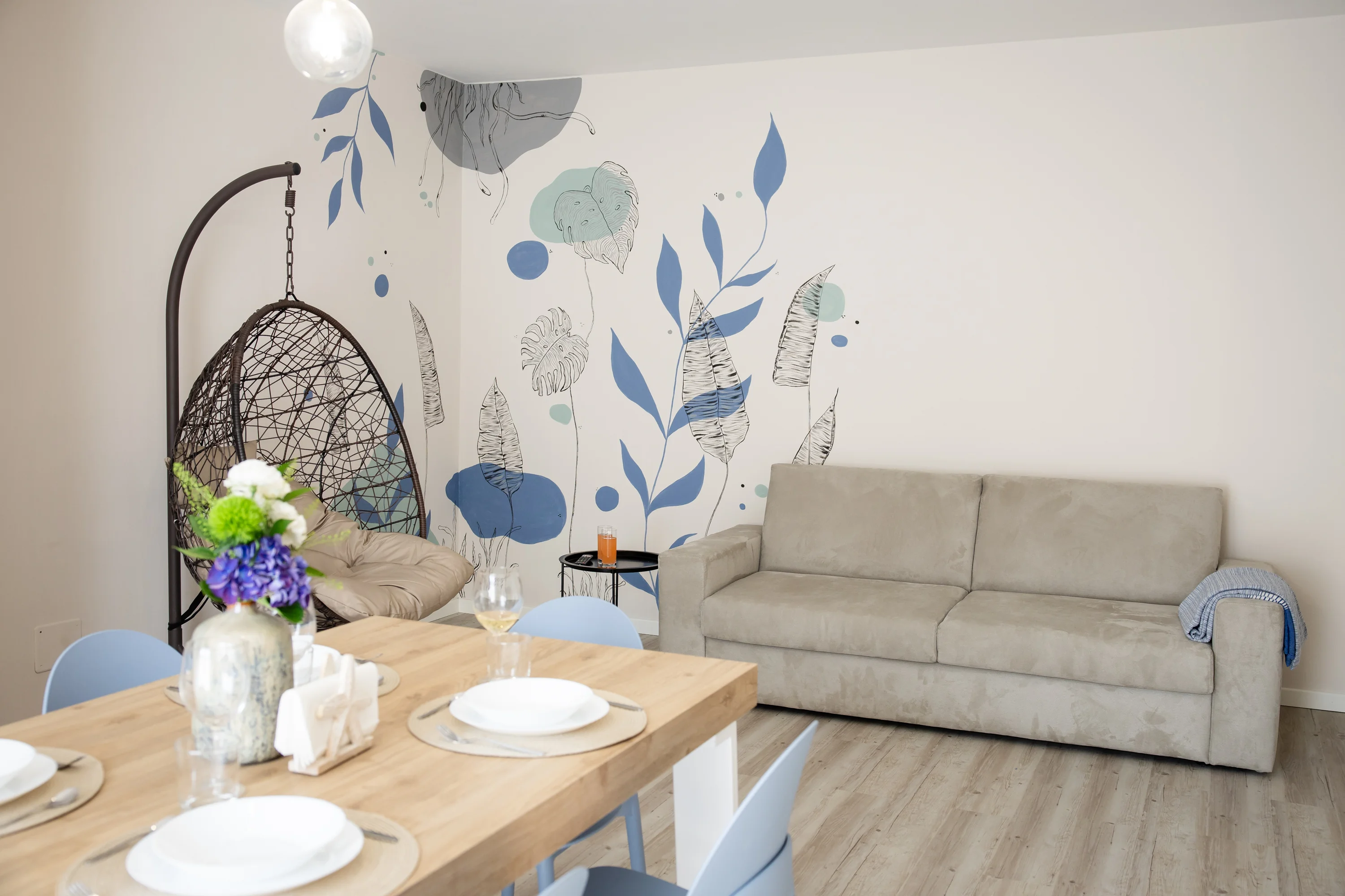 Spiaggia con mare cristallino